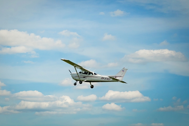 Cessna в полете